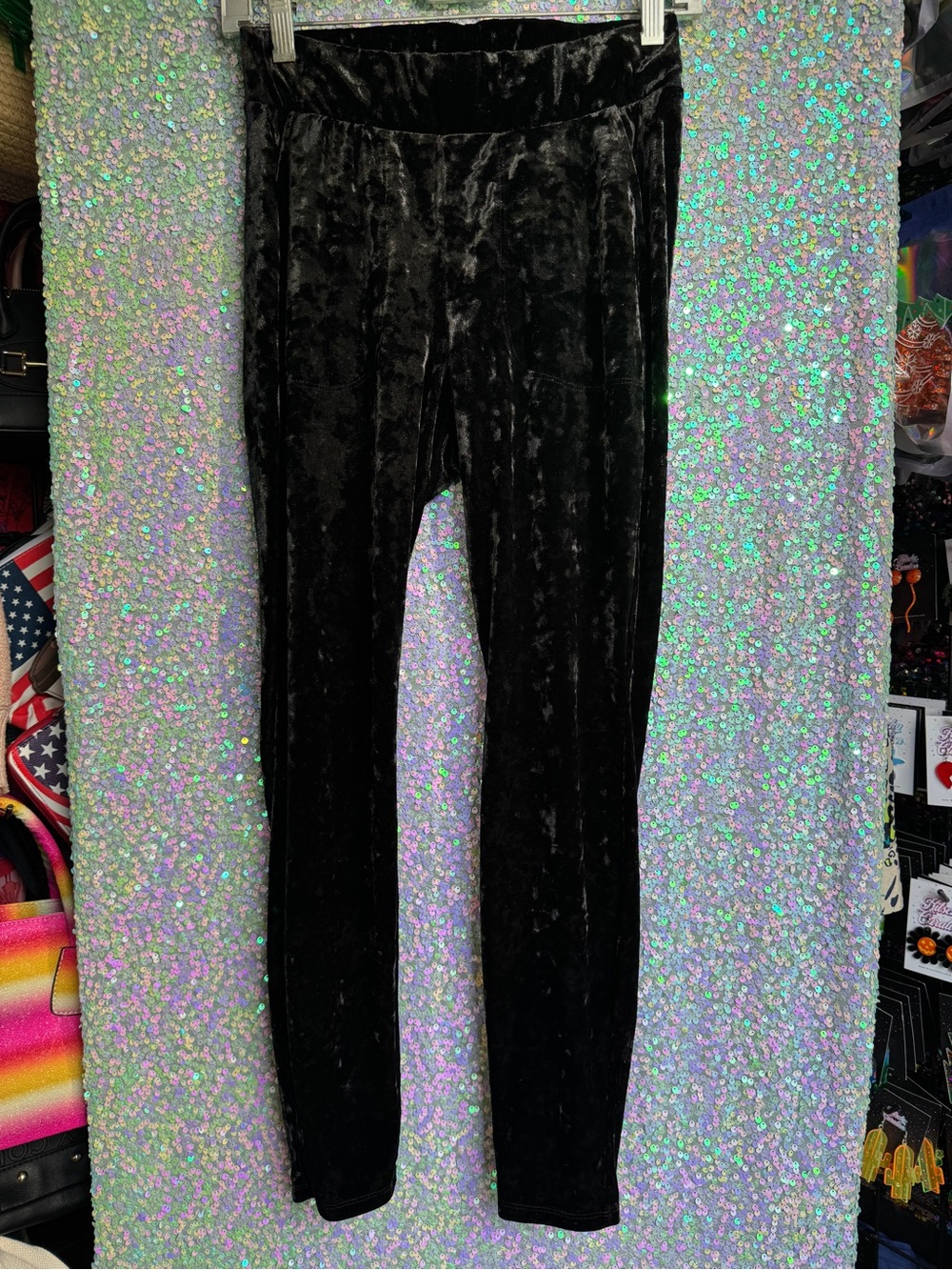torrid Black Crushed Velvet Leggings w/ Elastic Waist & Pockets
